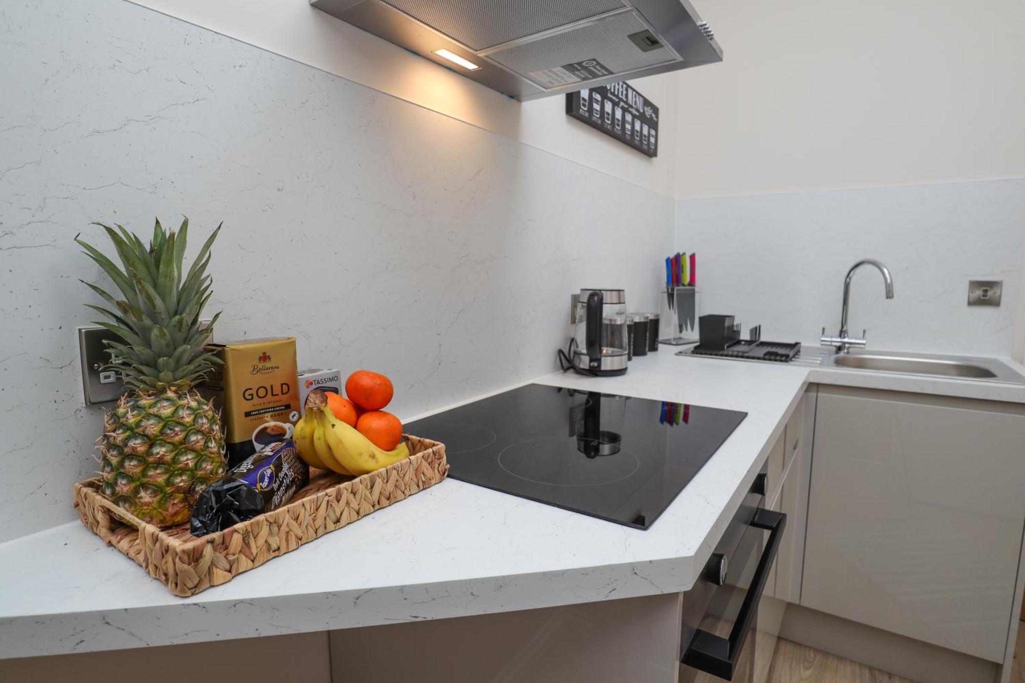 One Bed Apartment, Close To Train, City, Beach And Hospital Long Booking Welcome Eastbourne Luaran gambar