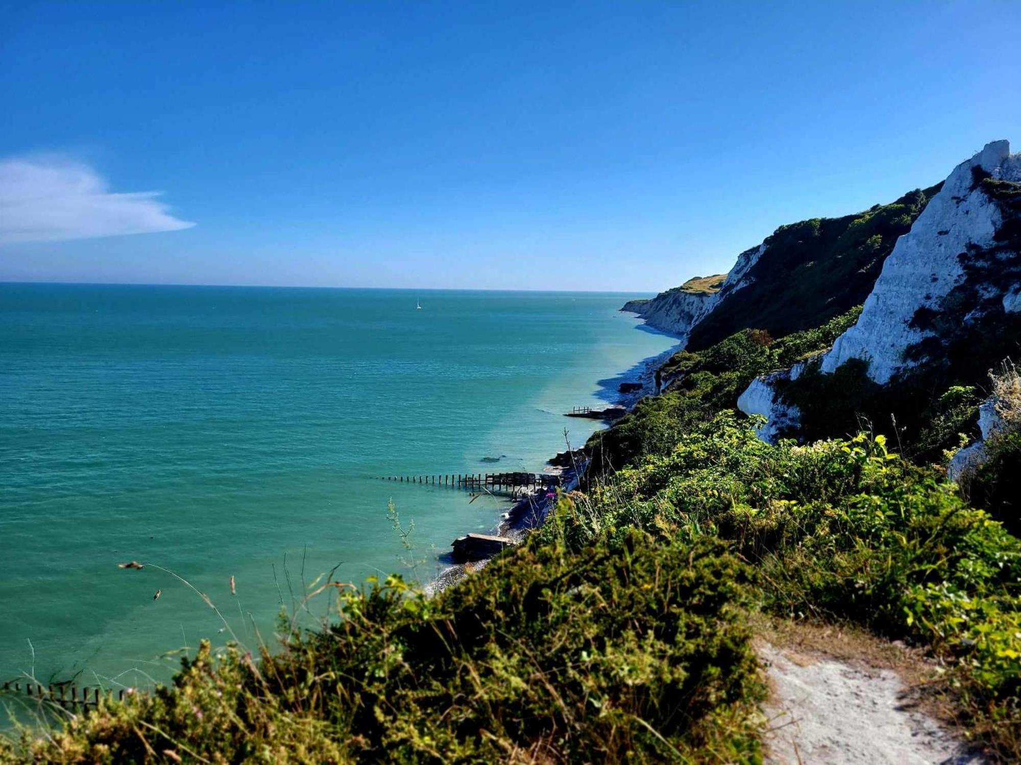 One Bed Apartment, Close To Train, City, Beach And Hospital Long Booking Welcome Eastbourne Luaran gambar